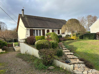 Maison - 106 m² - 6 pièces