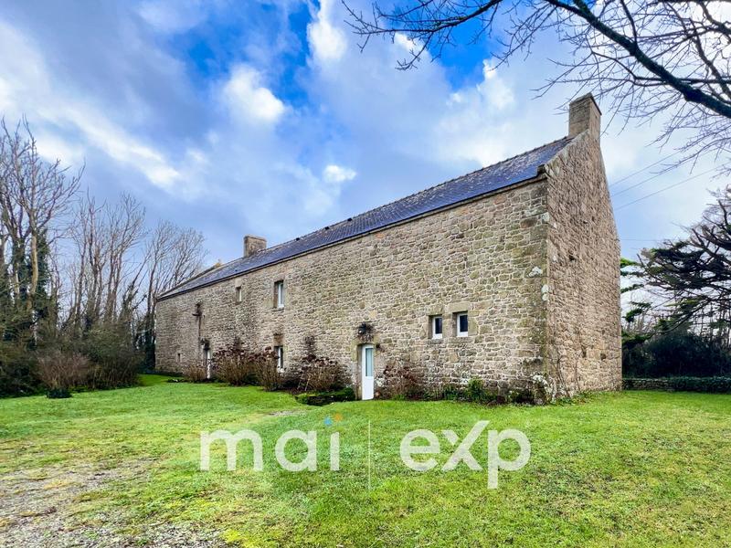 Maison ancienne - 236 m² - 8 pièces