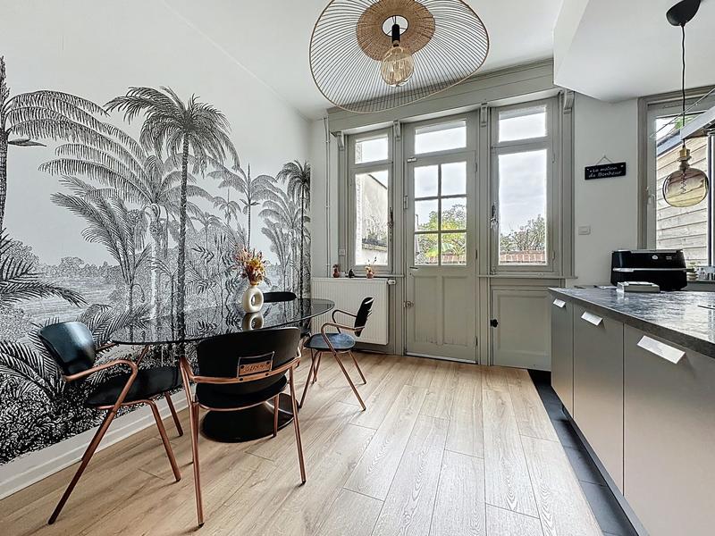 Maison - 90 m² - 4 pièces