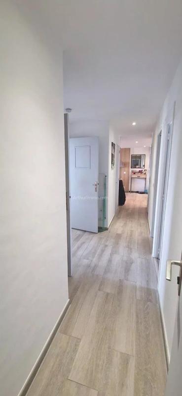 Appartement - 84 m² - 5 pièces