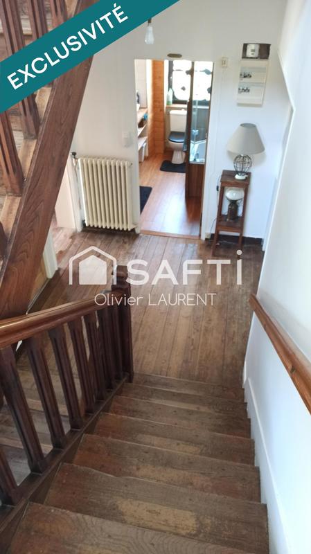 Maison - 252 m² - 9 pièces