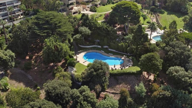 Villa - 315 m² - 7 pièces