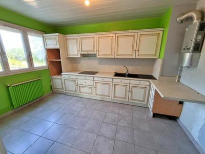 Appartement - 82 m² - 3 pièces