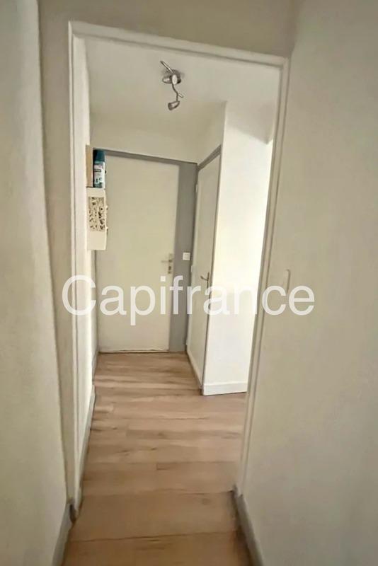 Appartement ancien - 32 m² - 2 pièces