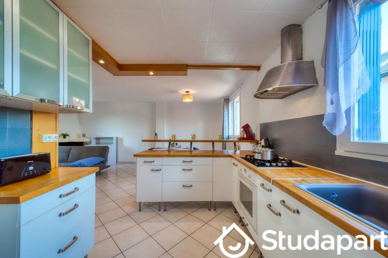 Chambre - 15 m² - 1 pièce