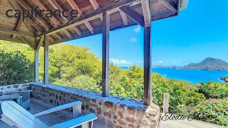 Propriété - 261 m² - 8 pièces