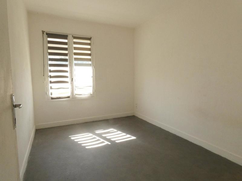 Maison - 92 m² - 5 pièces