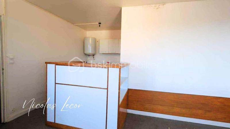 Studio - 25 m² - 1 pièce