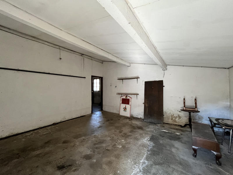 Maison - 264 m² - 13 pièces