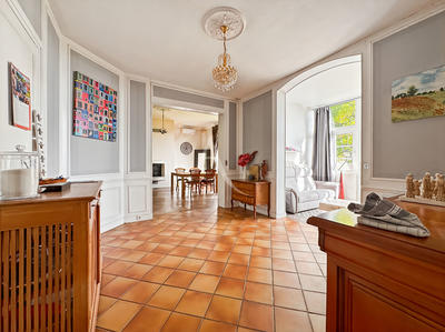 Maison - 170 m² - 7 pièces