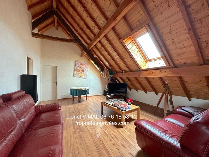 Maison - 300 m² - 6 pièces