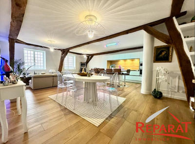 Appartement - 90 m² - 2 pièces