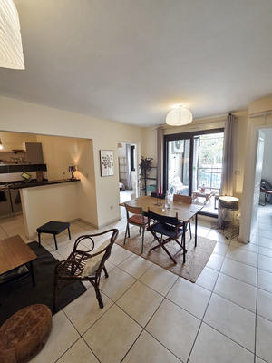 Appartement - 55 m² - 3 pièces