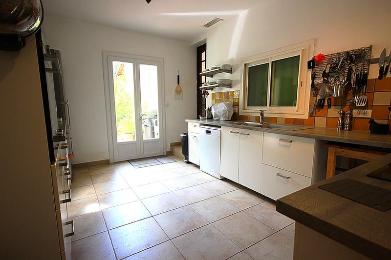 Villa - 137 m² - 5 pièces