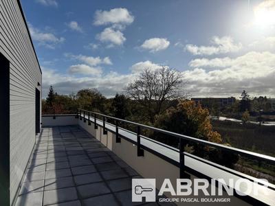 Appartement - 106 m² - 5 pièces