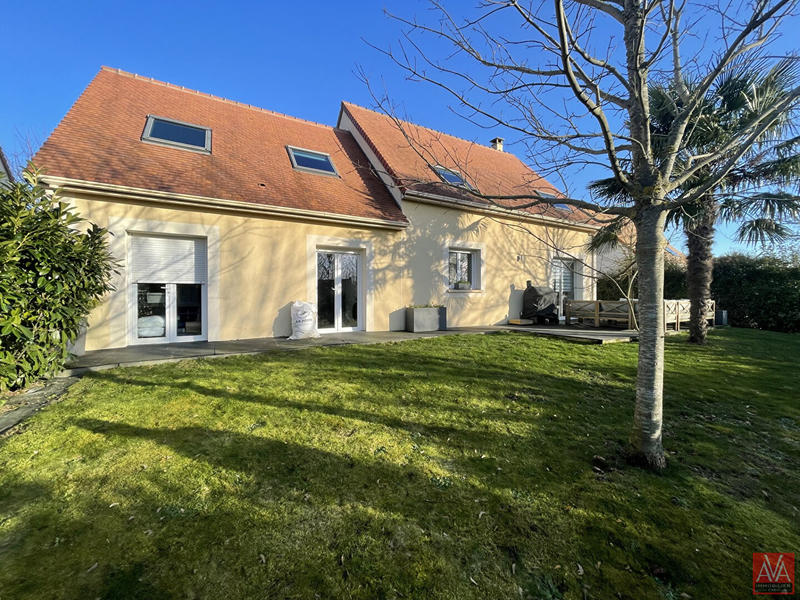 Maison - 120 m² - 6 pièces