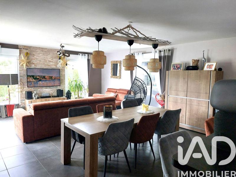 Maison - 172 m² - 5 pièces