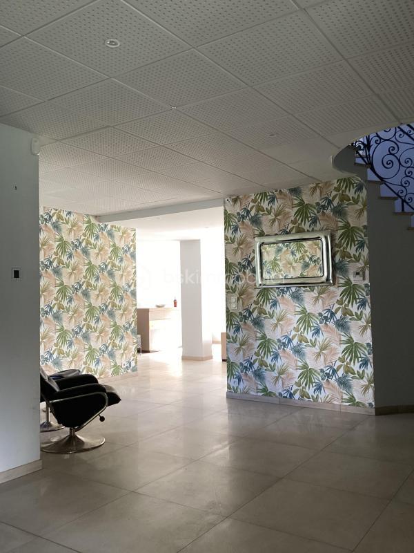 Demeure - 310 m² - 10 pièces