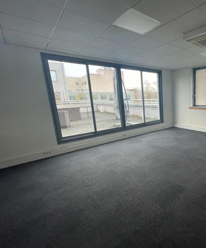 Bureau - 192 m²