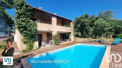 Maison - 275 m² - 10 pièces