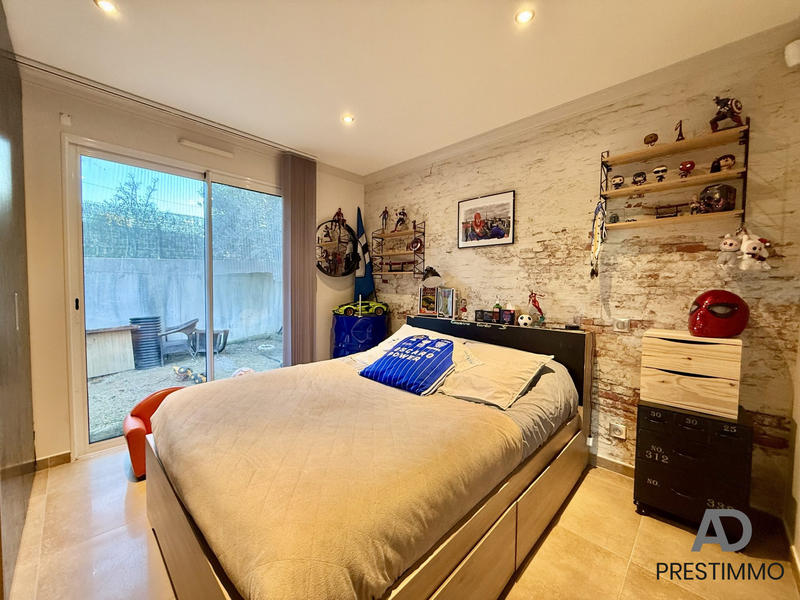 Villa - 163 m² - 5 pièces