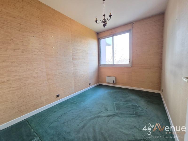 Appartement - 125 m² - 6 pièces