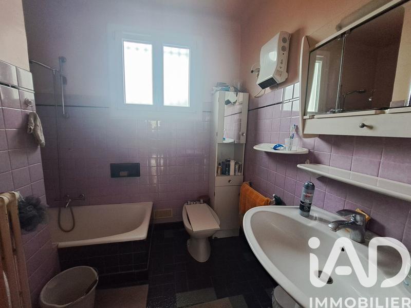 Maison - 200 m² - 11 pièces