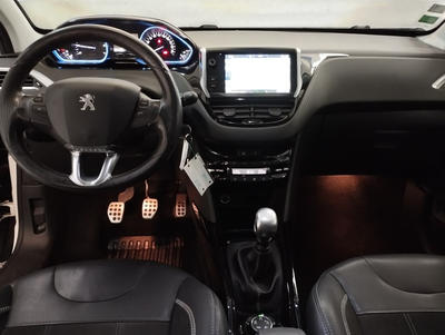 Peugeot 2008 1.2 Thp 130 Crossway