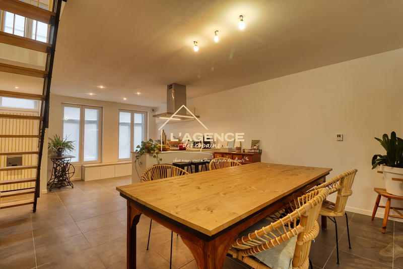 Maison - 150 m² - 7 pièces