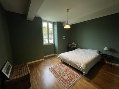 Maison - 200 m² - 5 pièces