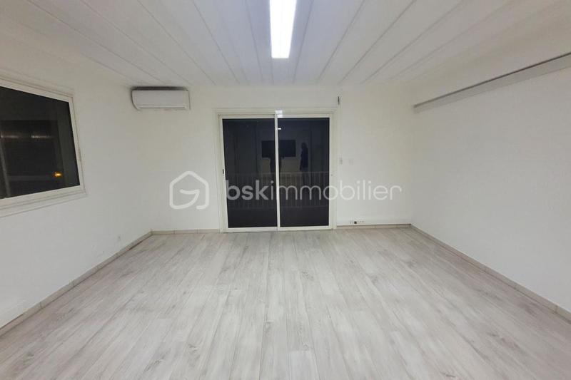 Bureau - 140 m² - 6 pièces