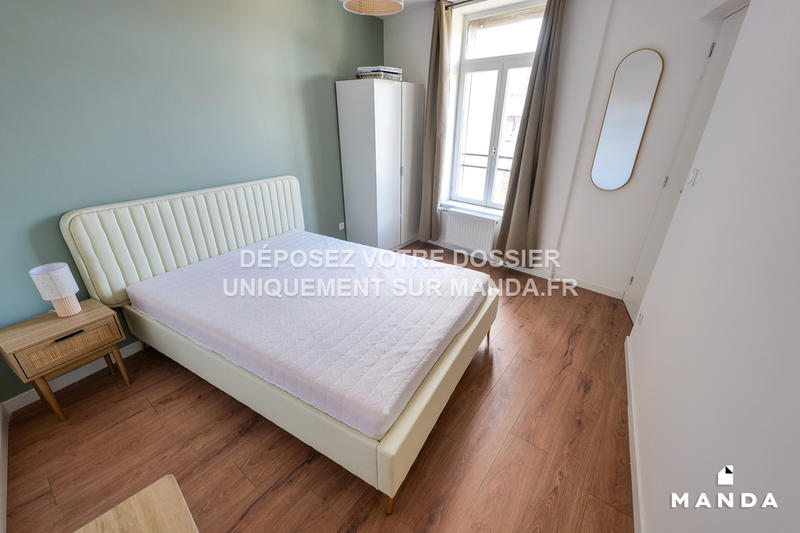 Chambre - 11 m² - 4 pièces