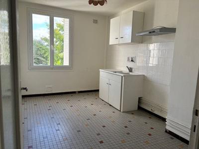 Appartement - 84 m² - 4 pièces