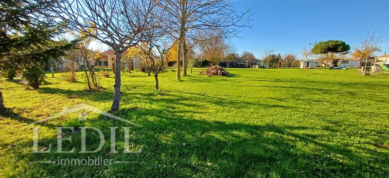 Terrain constructible - 623 m²