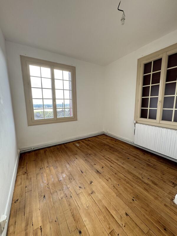 Maison - 88 m² - 5 pièces