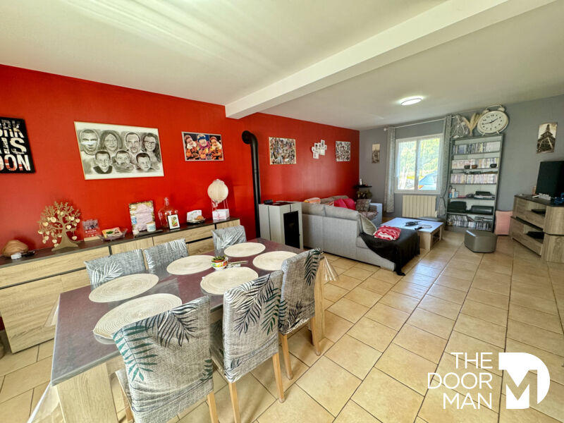 Maison - 105 m² - 4 pièces