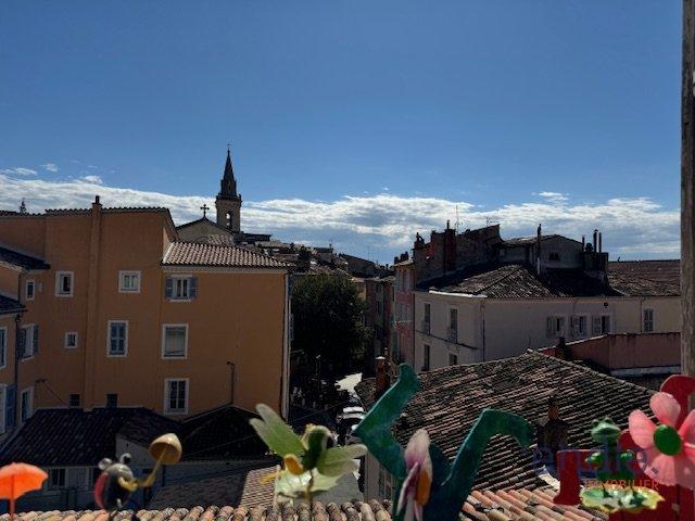 Appartement - 91 m² - 4 pièces