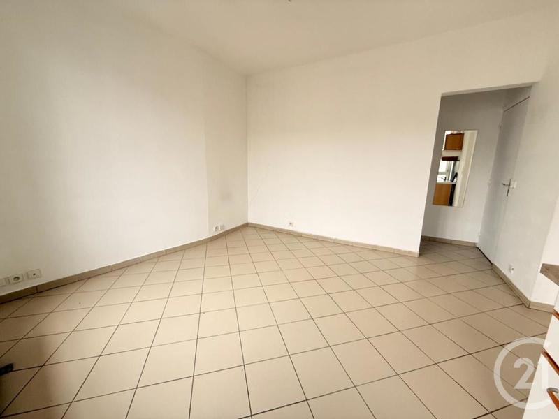 Appartement - 30 m² - 2 pièces