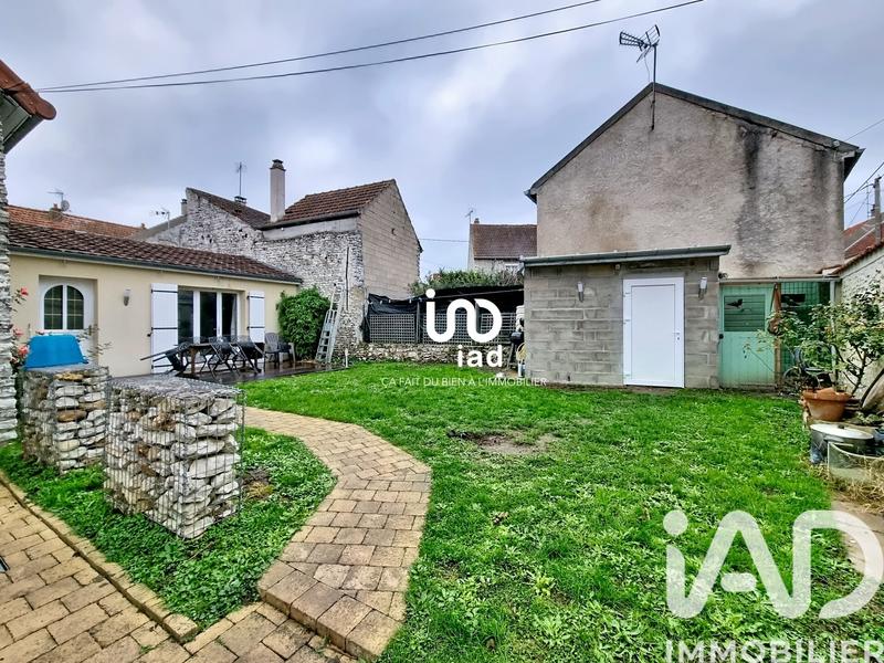 Maison de village - 85 m² - 3 pièces