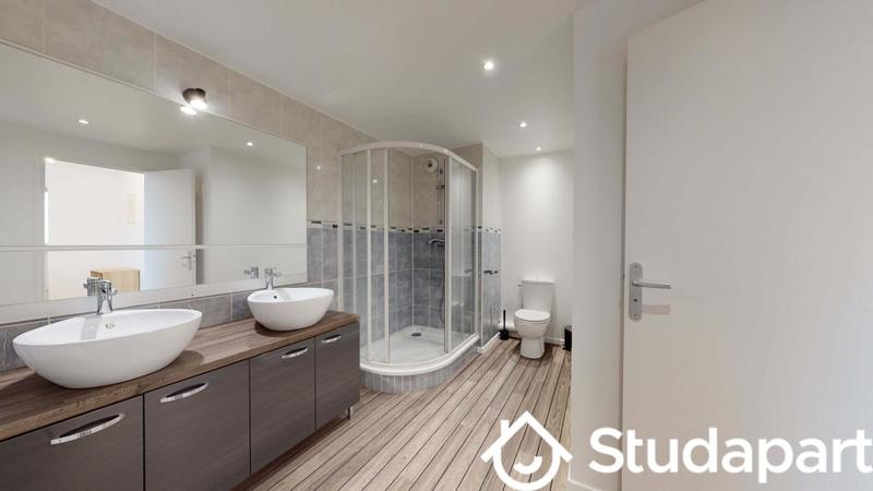 Chambre - 12 m² - 1 pièce