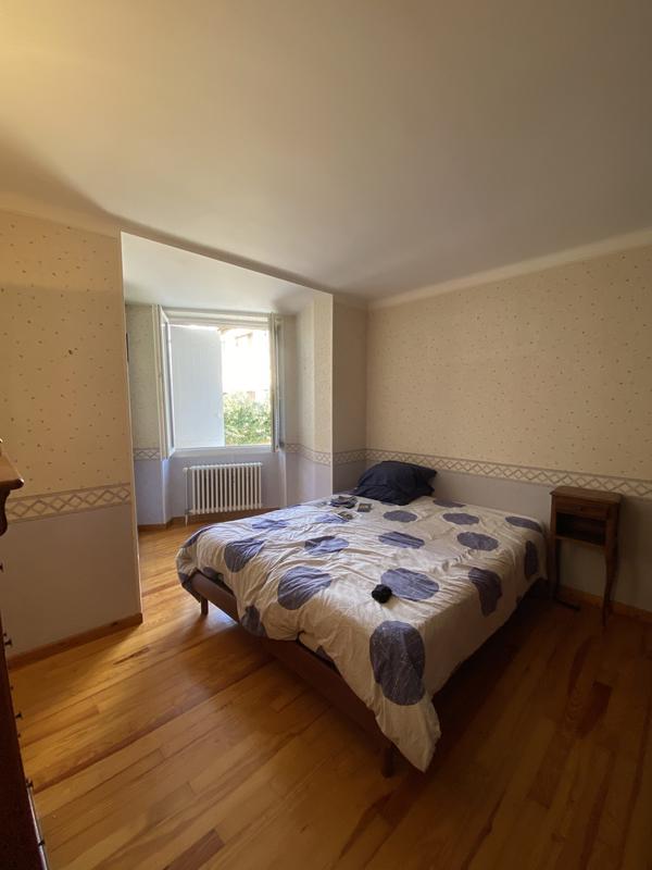 Appartement - 175 m² - 9 pièces