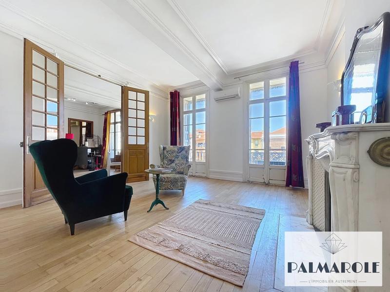 Appartement - 162 m² - 4 pièces