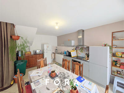 Maison - 125 m² - 5 pièces