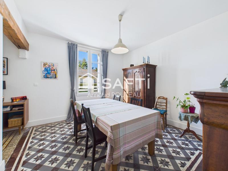 Maison - 148 m² - 6 pièces