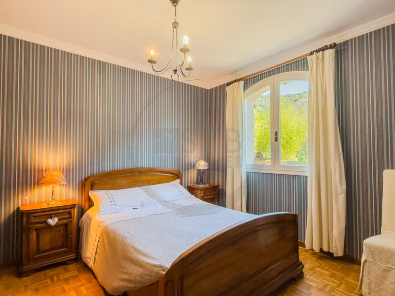 Villa - 166 m² - 5 pièces