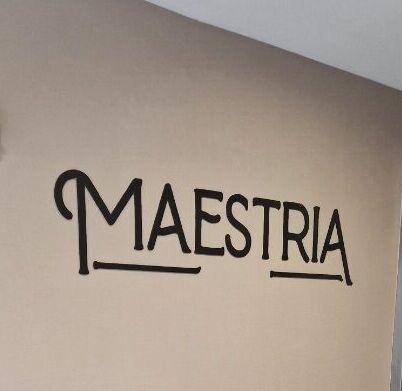 Appartement - 93 m² - 4 pièces