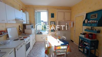 Appartement - 79 m² - 4 pièces