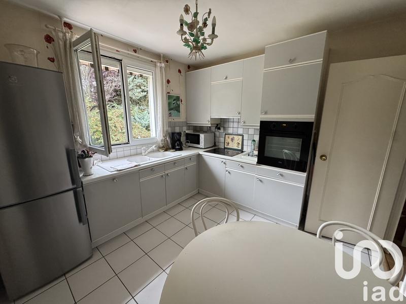 Maison - 97 m² - 5 pièces