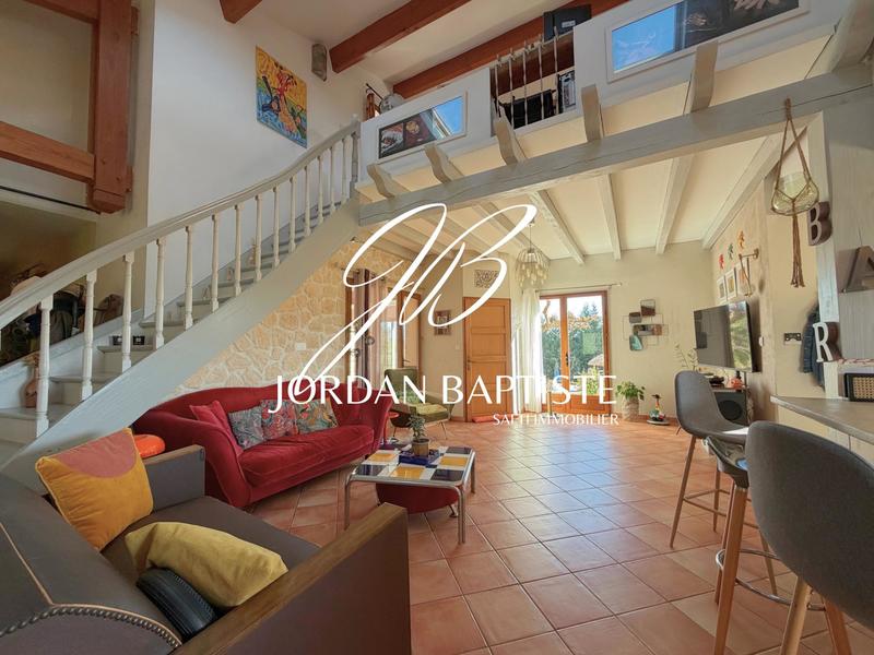 Maison - 145 m² - 5 pièces