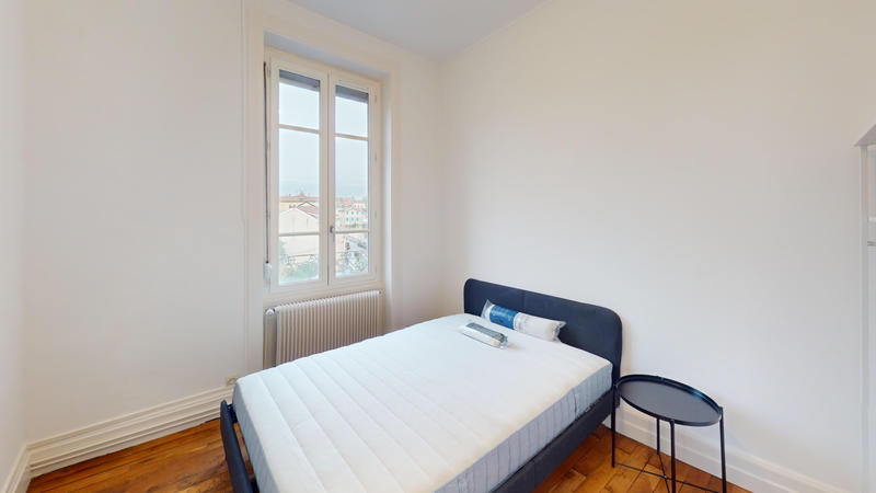 Appartement - 79 m² - 4 pièces